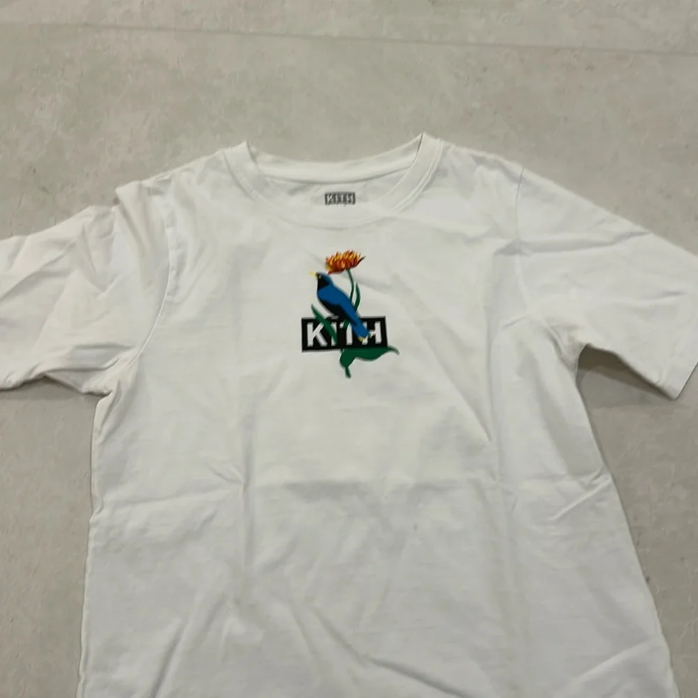 KITH SOLD OUT TOP - Picture 1 of 3
